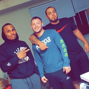 Meet your Posher, Desmond